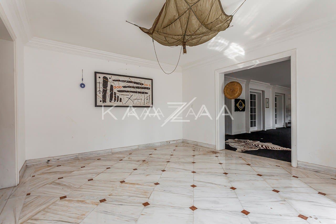 Um jardim tropical em plena Cidade Jardim. Casa com projeto de Marcos Tomanik. - Foto 4