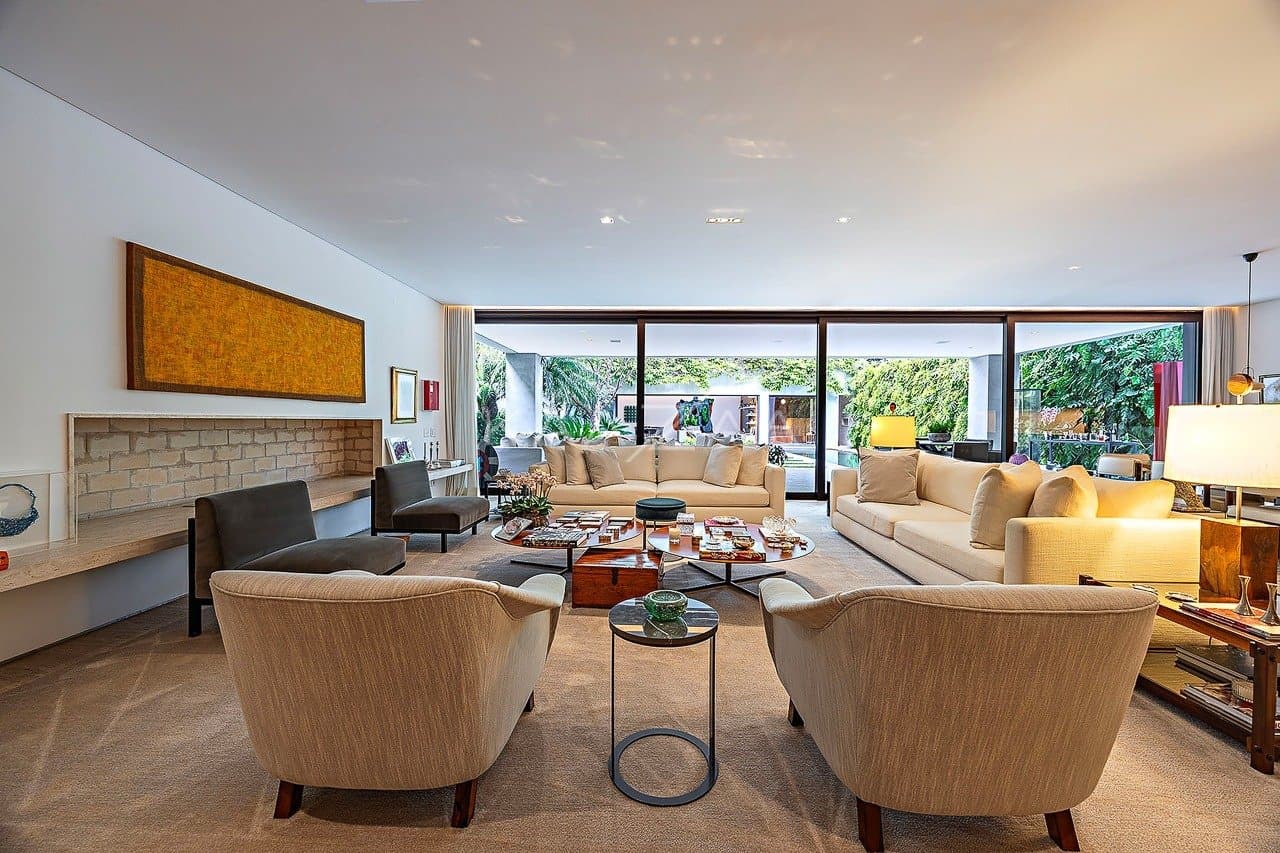 Arquitetura e paisagismo irretocáveis: casa no Jardim Paulistano. - Foto 23