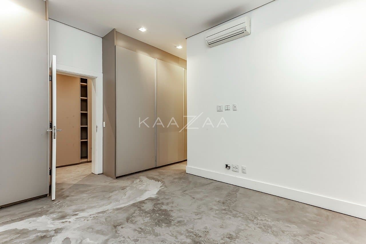 Vista verde, arquitetura moderna e janelões. Casa no Jardim Guelada! - Foto 31