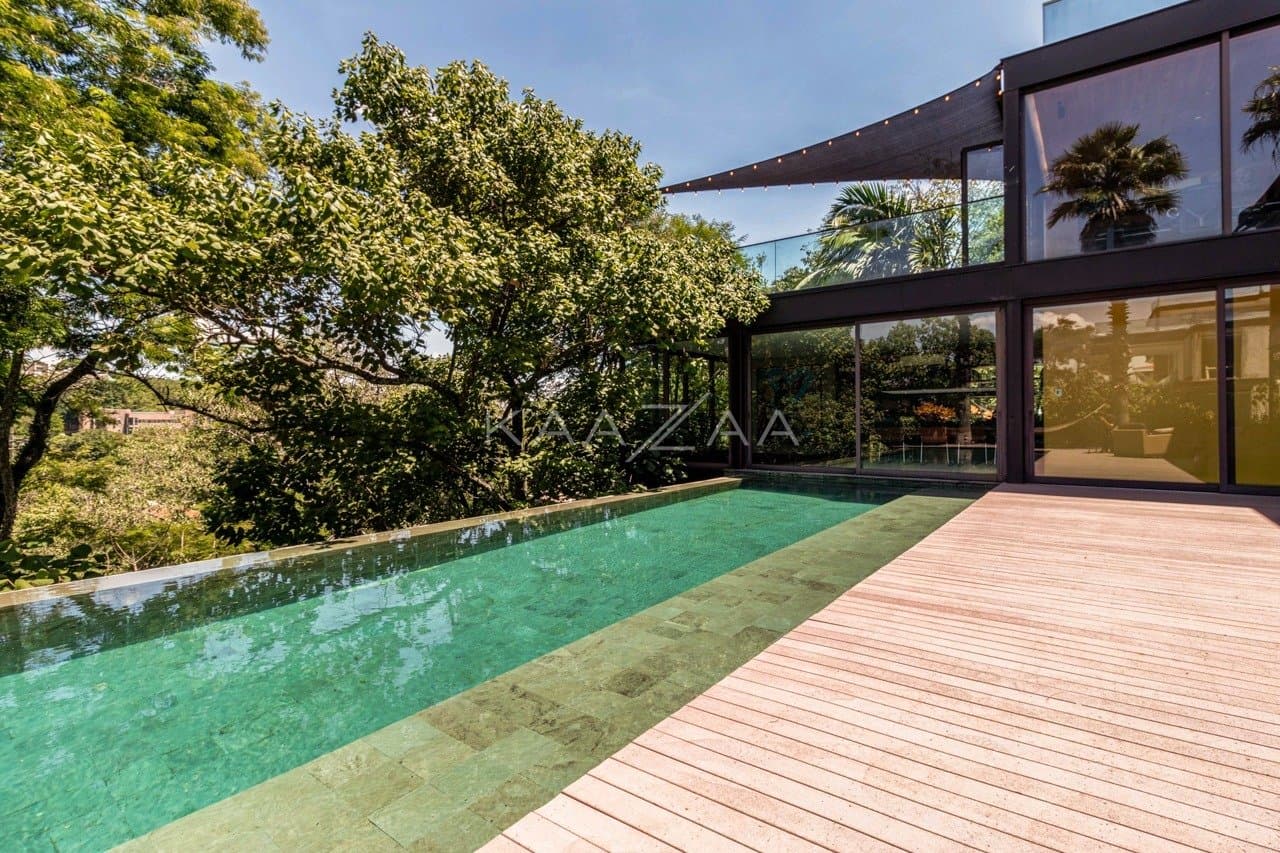 Na mata, no declive: vista e arquitetura extraordinárias na Cidade Jardim - Foto 8