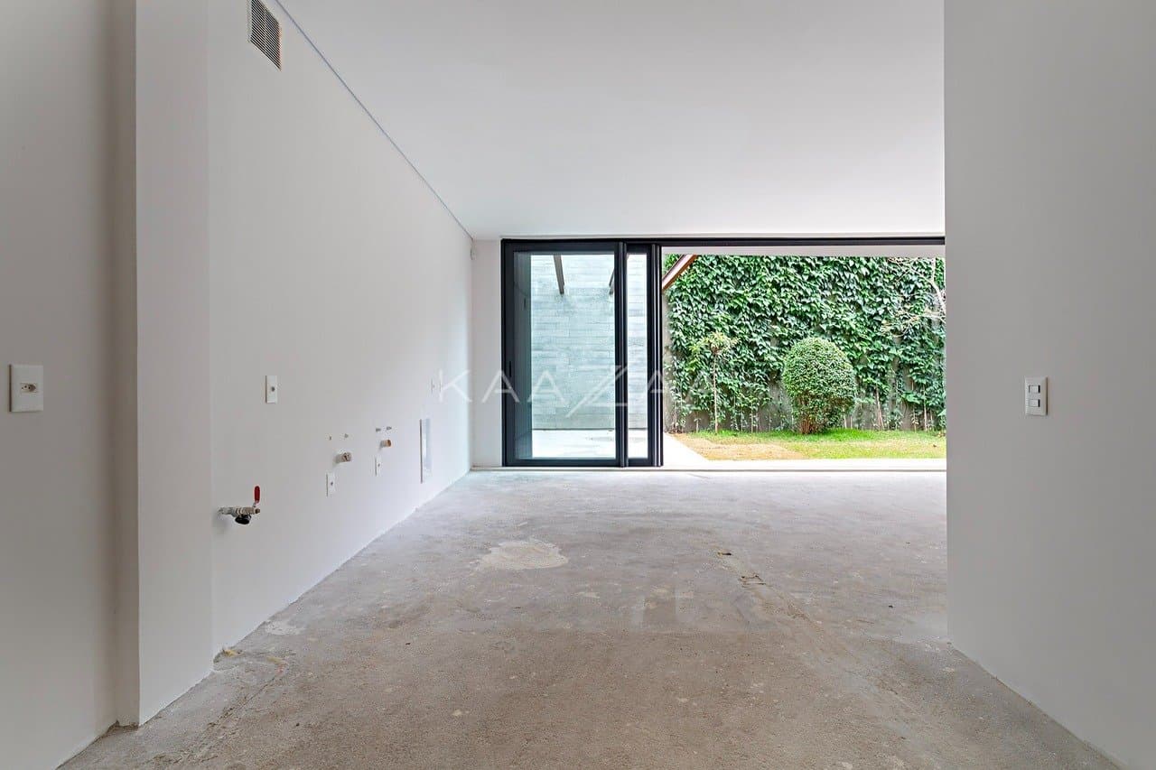 Casa nova contemporânea em rua fechada próxima aos Clubes Pinheiros, Hebraica e Shopping Iguatemi - Foto 19