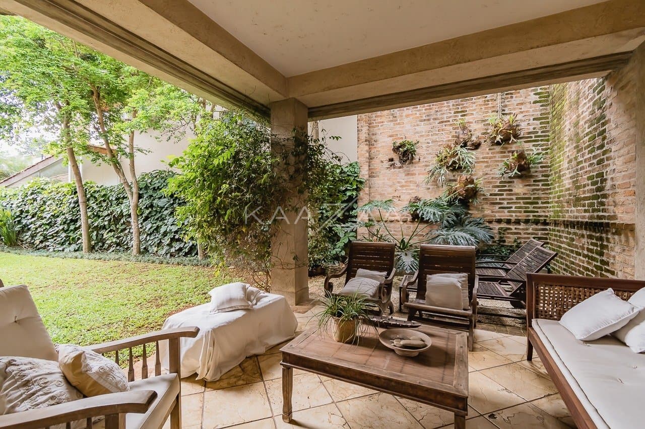 Casa muito ampla e ensolarada, em condominio de rua fechada com muita segurança na Cidade Jardim. - Foto 19