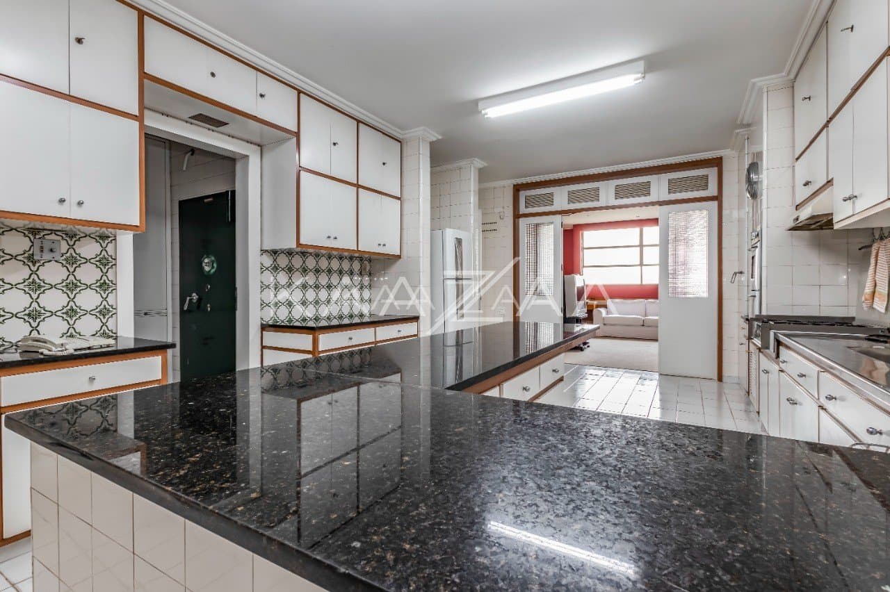 Apartamento com vista estonteante, rodeado de árvores. Lindenberg em uma das regiões mais nobres de SP, no Jardim Europa. - Foto 20