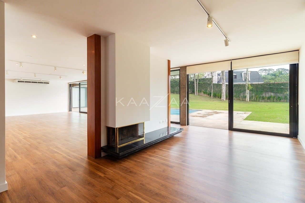 Amplitude e elegância nesta casa em Cidade Jardim. - Foto 10