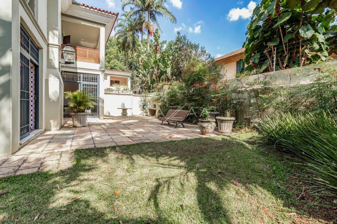 Casa cheia de estilo e completa em conforto, no Jardim América. - Foto 45