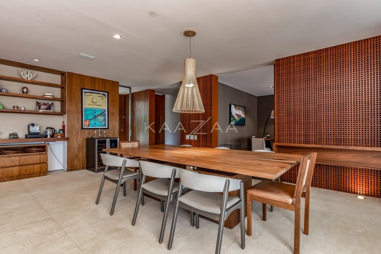 Casa térrea muito arejada, simplesmente impecável. Mobiliada com design, na Fazenda Boa Vista. - Foto 42