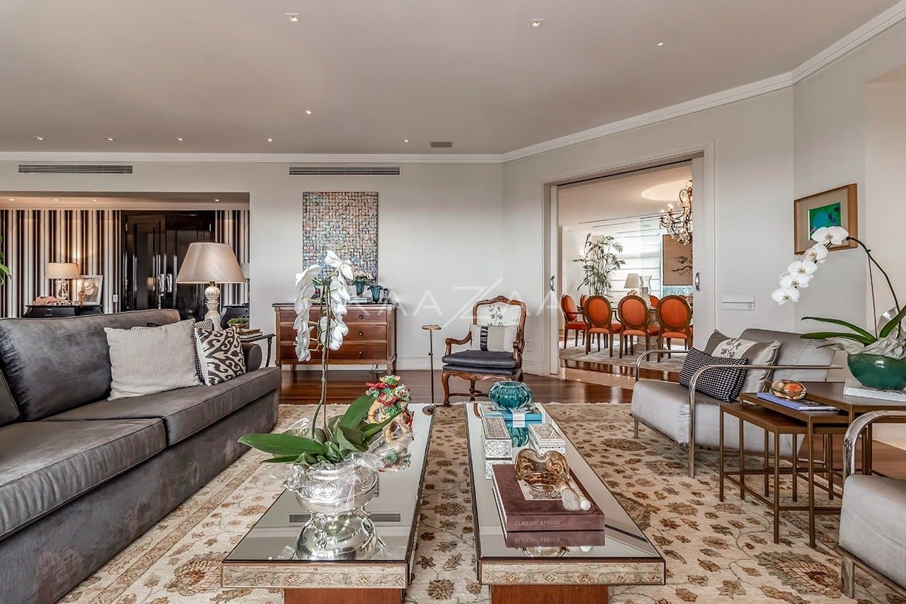 Ambientes suntuosos, planta ampla e vista panorâmica. Apartamento neoclássico no Jardim Guedala. - Foto 10