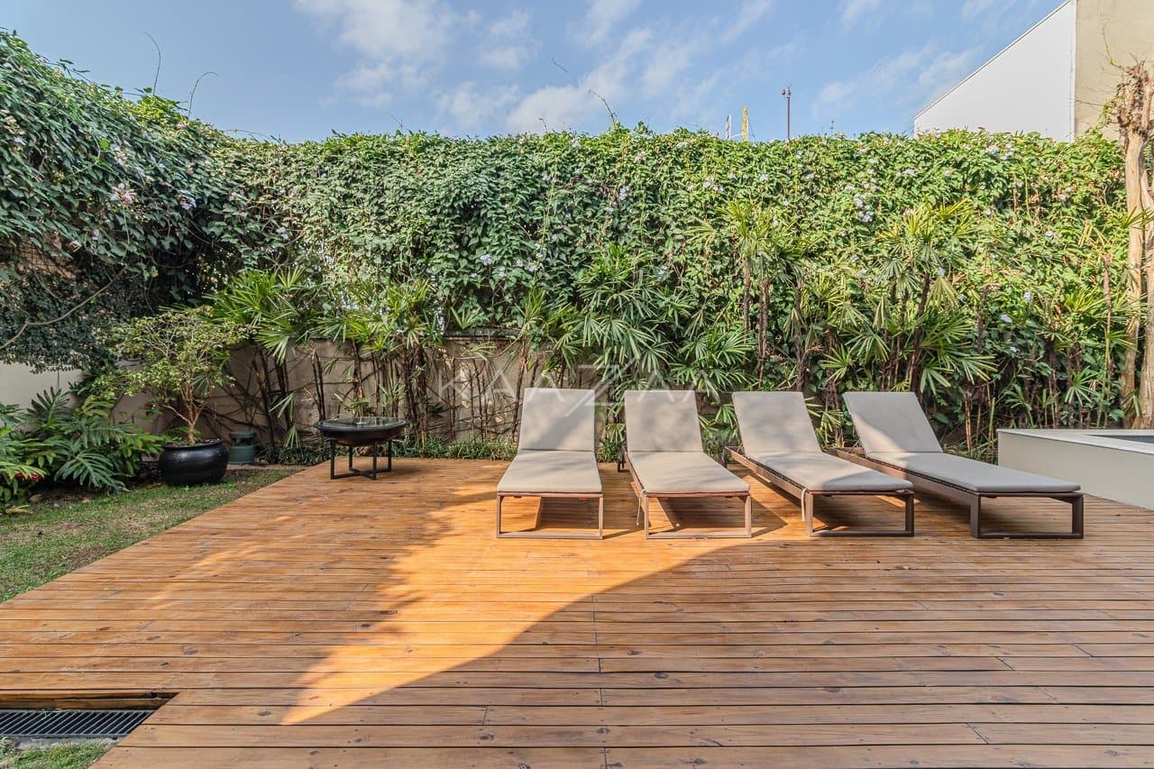 Casa completa em lazer, amplitude e privacidade, com 5 suítes. Em ótima localização na Cidade Jardim. - Foto 2