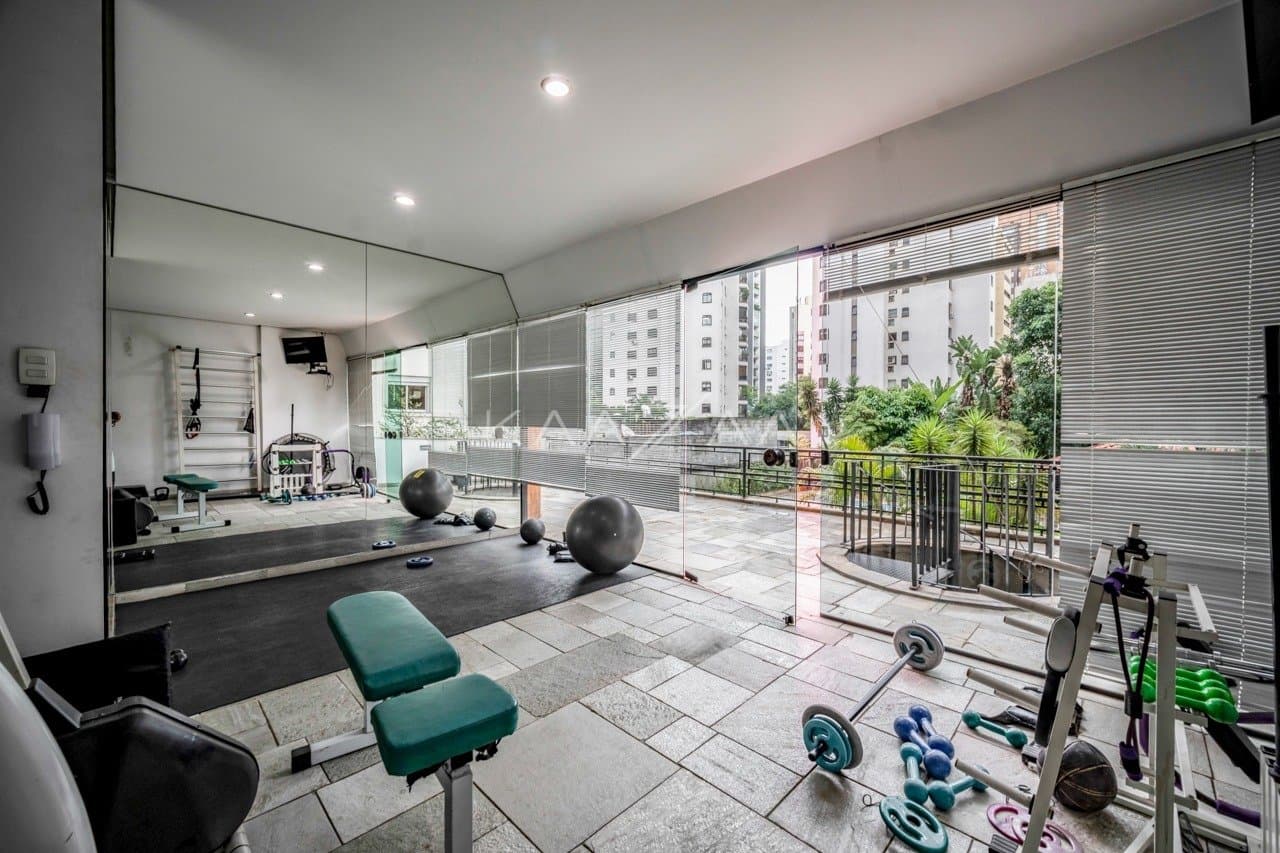 Apartamento contemporâneo, reformado e novo em um prédio com lazer no Itaim Bibi. - Foto 28