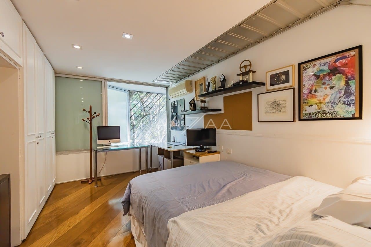 Casa espaçosa com 555 m² de bem-estar em Alto de Pinheiros, perfeita para receber. - Foto 49