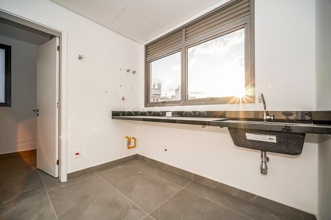 Em frente ao Parque Ibirapuera, um empreendimento rodeado de verdes. Apartamento Duplex em Moema. - Foto 36