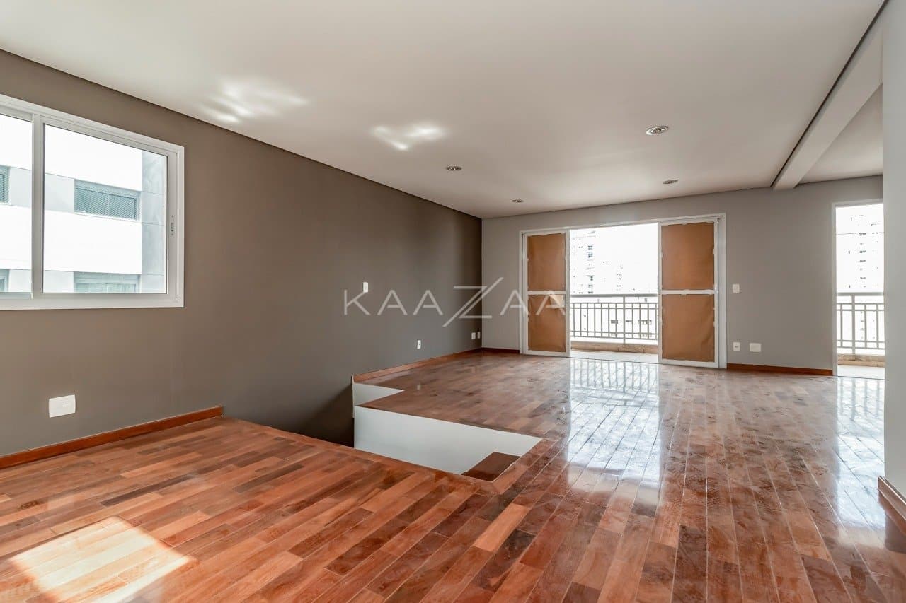 Reformada para te receber. Cobertura duplex com vista livre em Moema. - Foto 31