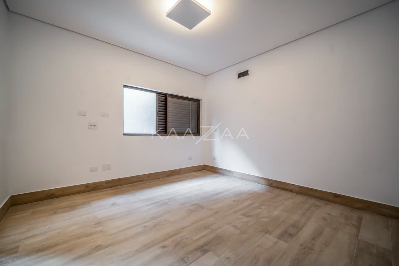 Venha conhecer essa casa e transforme-a no seu refúgio de tranquilidade no Jardim Guedala. - Foto 54