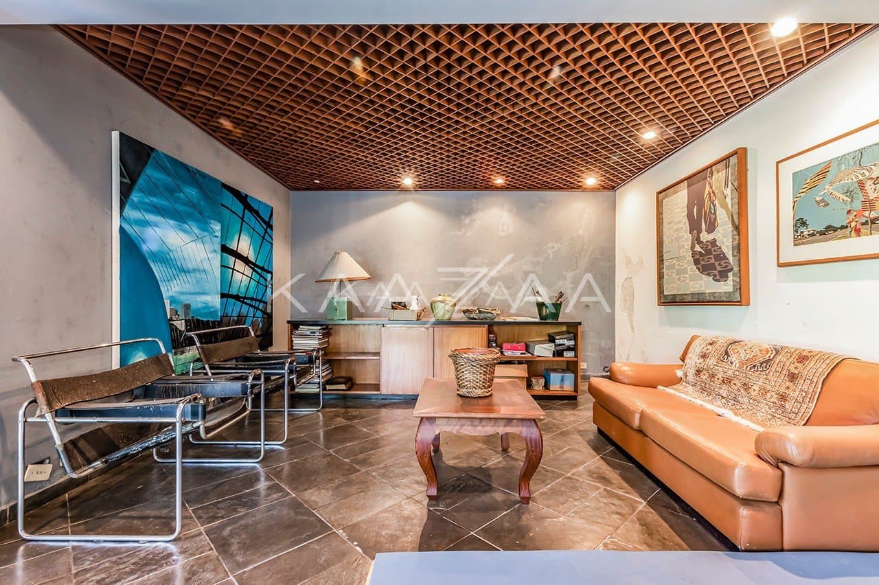 Área gourmet, piscina, atelier, pomar, lago de carpas e vista panorâmica. Casa para comtemplar a vida, no Jardim Guedala. - Foto 23