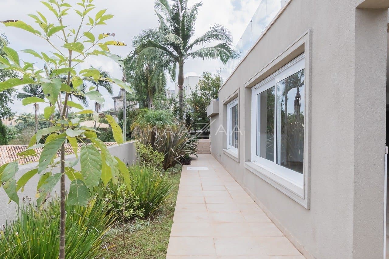 Clima tropical e vista aberta para o bairro. Casa incrível no Jardim Guedala. - Foto 80