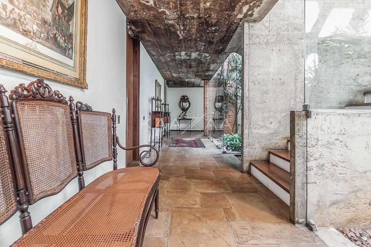 Clima modernista, para contemplar a natureza em espaços sofisticados nesta casa em Cidade Jardim. - Foto 16