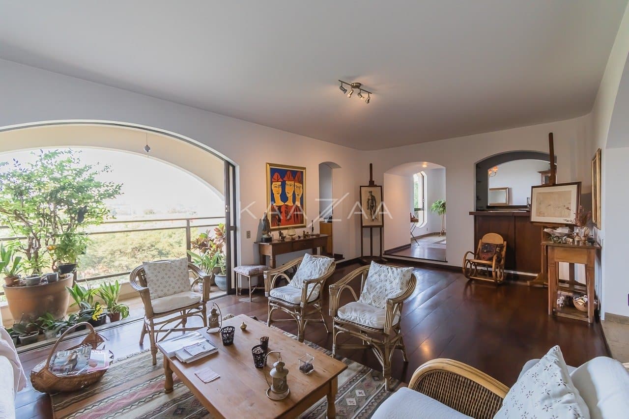 Apartamento com infinitas possibilidades e ótima localização em Alto de Pinheiros. - Foto 4