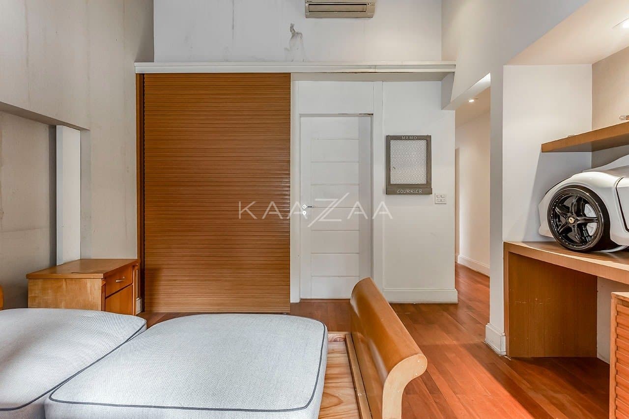 Casa com bela arquitetura e clima escandinavo. Rodeada de vidro e amplitude, na Cidade Jardim. - Foto 22