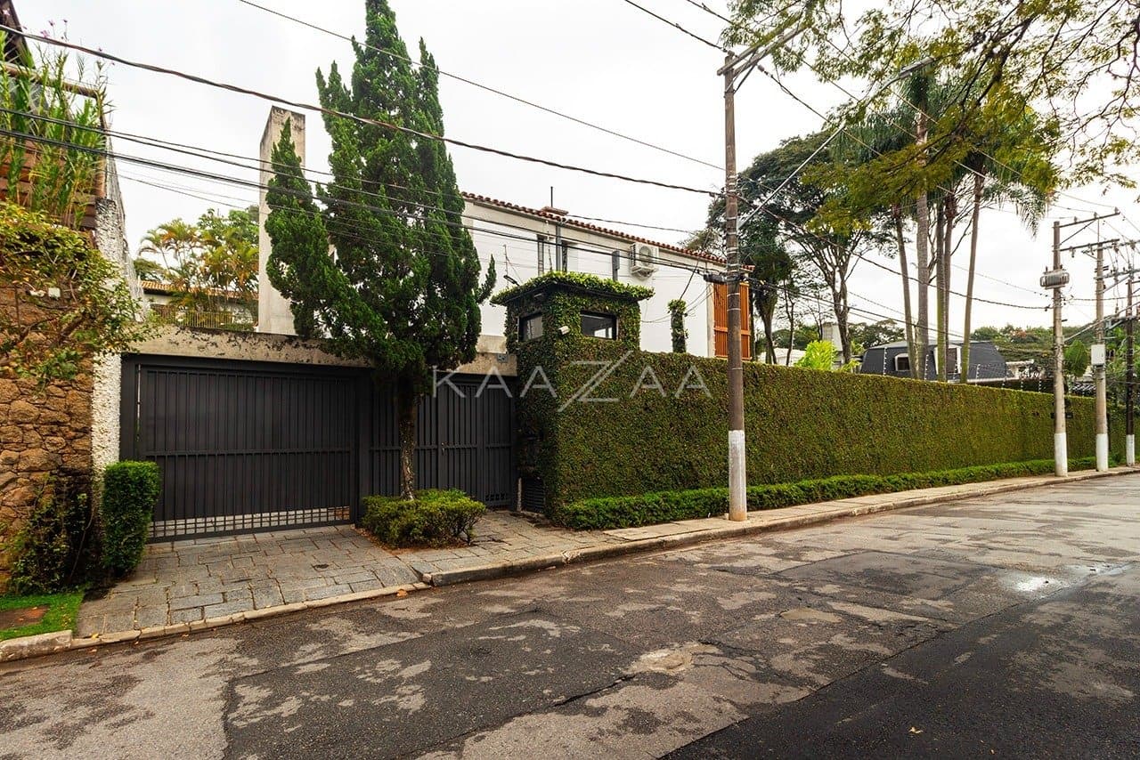 Amplitude e elegância nesta casa em Cidade Jardim. - Foto 45