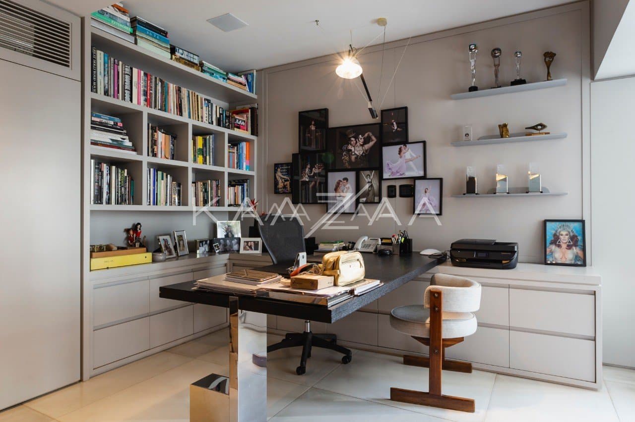 Uma cobertura duplex que arrasa quarteirão do início ao fim. Bem no miolo dos Jardins. - Foto 31