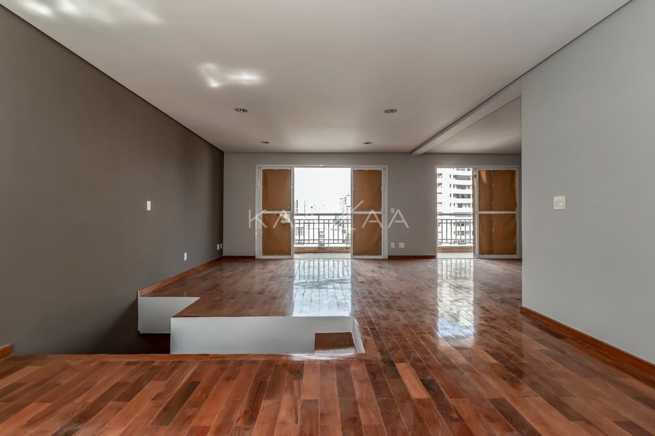 Reformada para te receber. Cobertura duplex com vista livre em Moema. - Foto 32