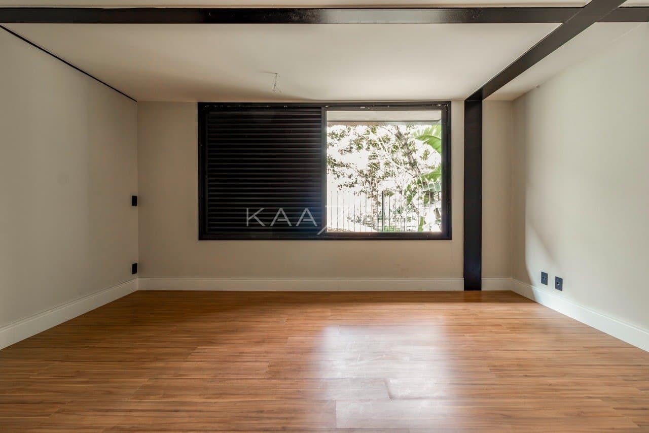 Casa contemporânea com jardim e elevador, no Jardim Paulista. - Foto 41