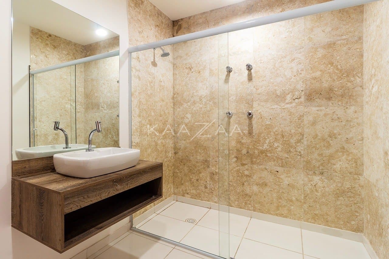 Amplitude e elegância nesta casa em Cidade Jardim. - Foto 32