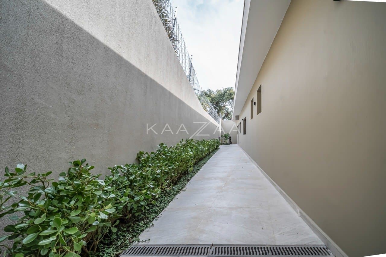 Venha conhecer essa casa e transforme-a no seu refúgio de tranquilidade no Jardim Guedala. - Foto 34