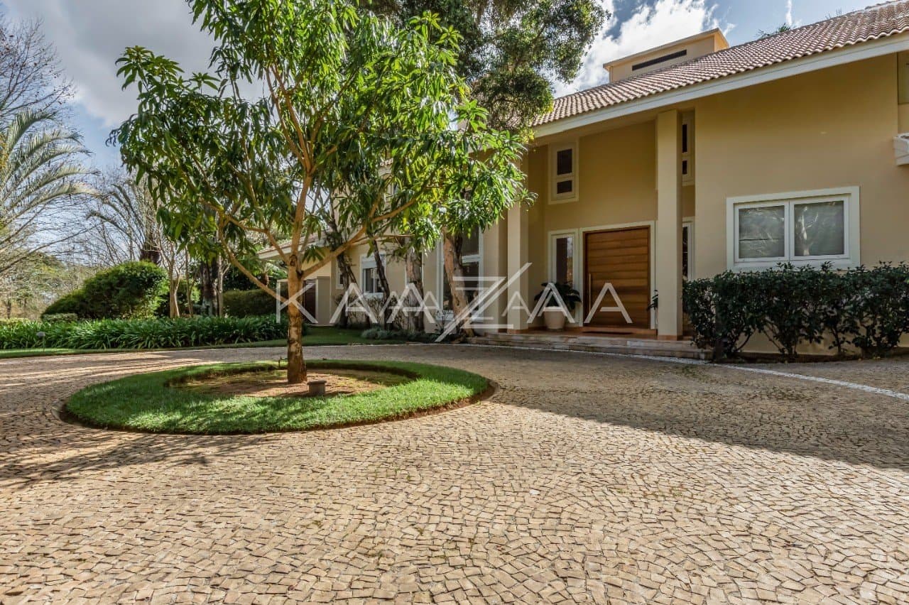 Uma vista deliciosa rodeia os ambientes, com tudo feito para relaxar. Casa na Quinta da Baroneza II. - Foto 7